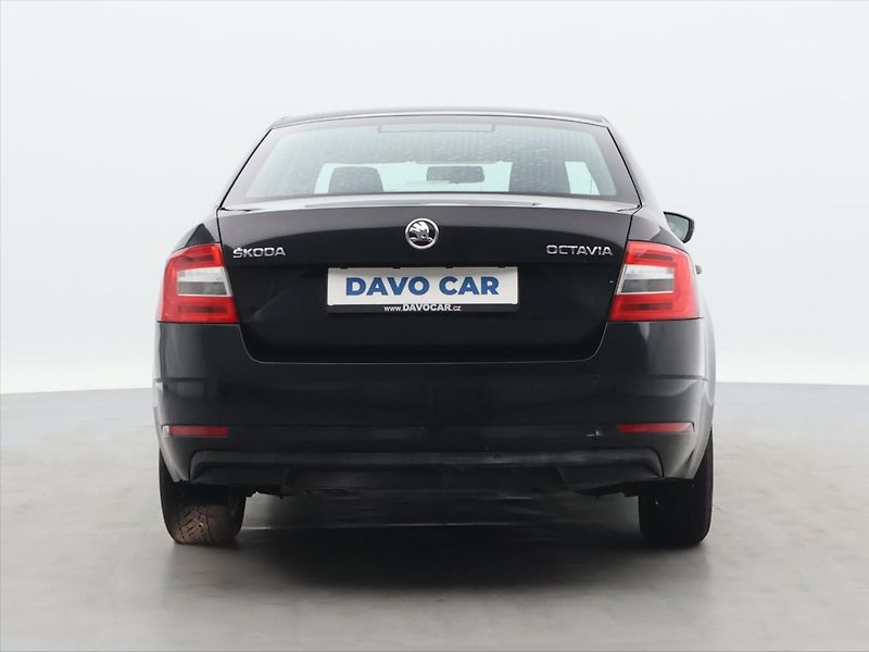Škoda Octavia 1,6 TDI 85kW CZ Ambition 2.Maj - fotka 6 z 32