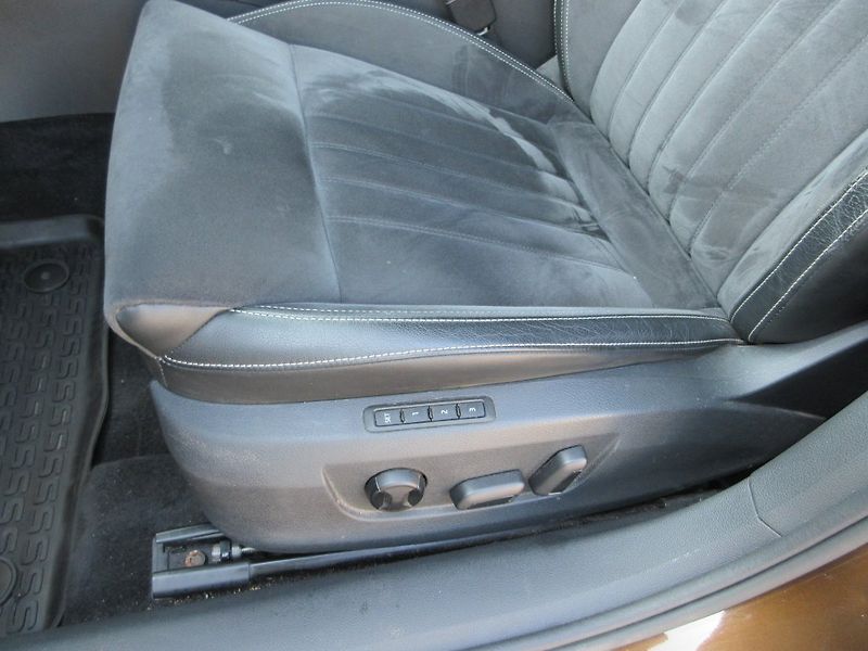 Škoda Superb 2.0 TDI 110kW  Style DSG, tažn - fotka 12 z 20