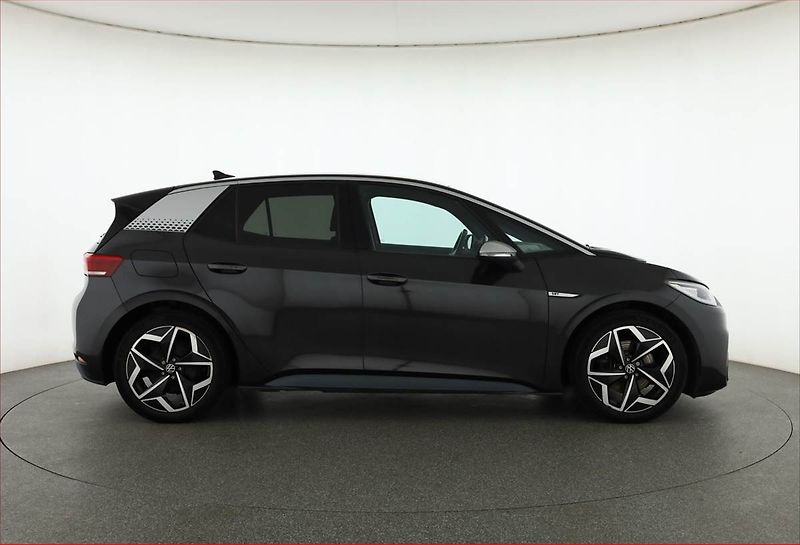 Volkswagen ID.3 (2020) Pro Perf. (62 kWh), SoH 86% - fotka 6 z 21