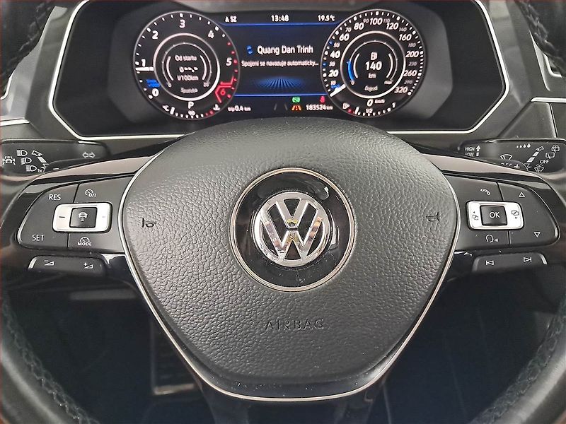 Volkswagen Tiguan (2018) 2.0 TDI, Automat, Serv.kniha - fotka 18 z 19
