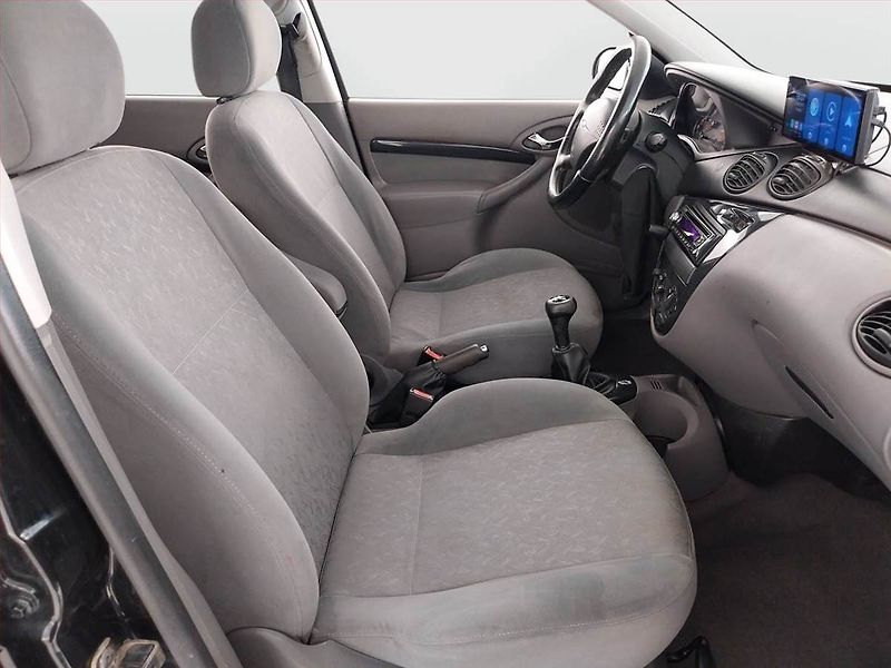 Ford Focus (2001) 1.6 16V, po STK, Klima - fotka 9 z 20