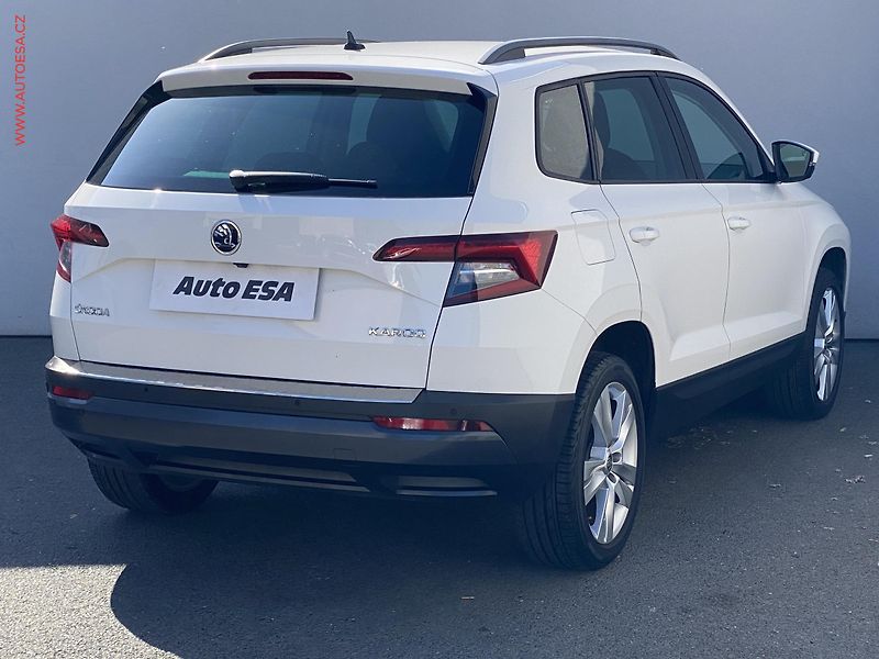 Škoda Karoq (2018) 1.5 TSi, Style, DSG, LED, - fotka 4 z 18