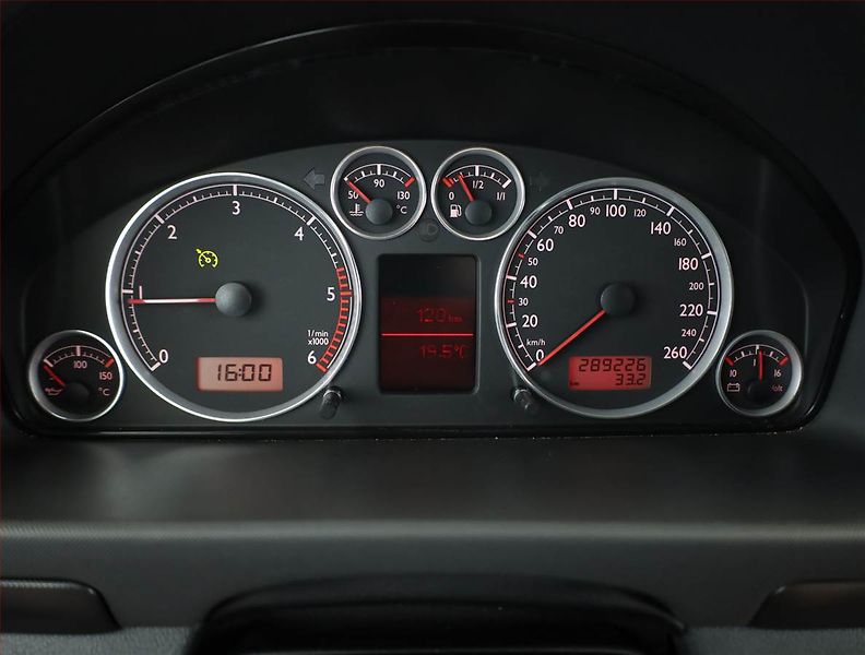 Seat Alhambra (2006) 2.0 TDI, 7 míst, po STK, Tažné - fotka 8 z 12