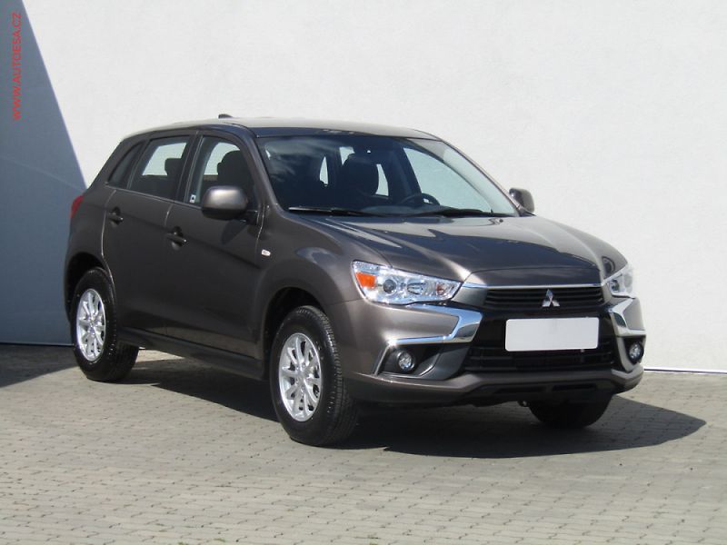 Mitsubishi ASX (2016) 1.6 Mivec, AC, temp, tažné - fotka 1 z 3