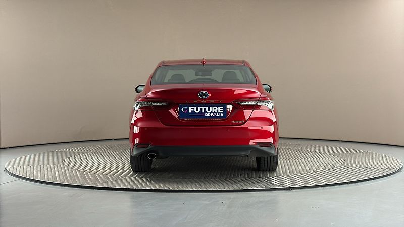 Toyota Camry 2.5 Hybrid AUT Executive - fotka 5 z 28