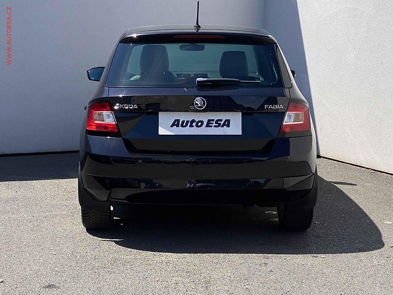 Škoda Fabia (2016) 1.2 TSi, Style, navi - fotka 5 z 18