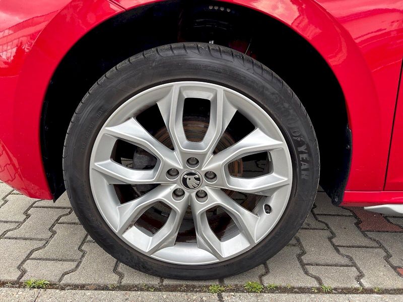 Škoda Kamiq (2020) Style 1.0 TSI 85 kW - fotka 15 z 29
