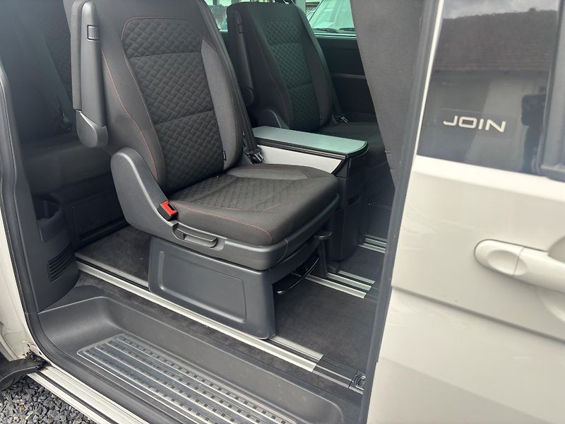 Volkswagen Multivan (2018) 2.0TDI 150kW, JOIN, ČR, DPH - fotka 14 z 20