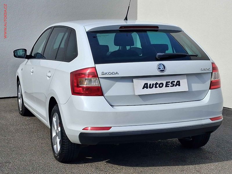 Škoda Rapid (2014) 1.2TSi, ČR, STK9/28 - fotka 6 z 15