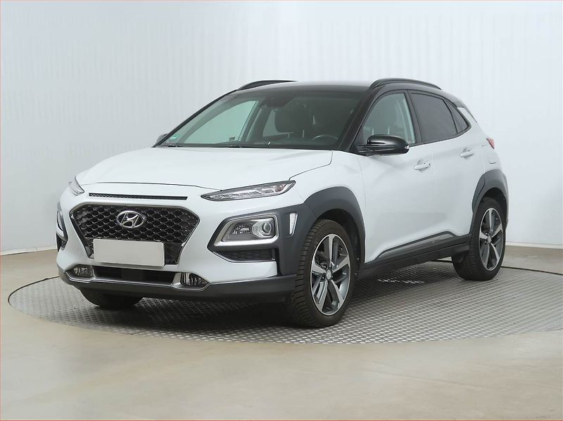 Hyundai Kona (2019) 1.0 T-GDI, Kůže, Navi - fotka 2 z 16