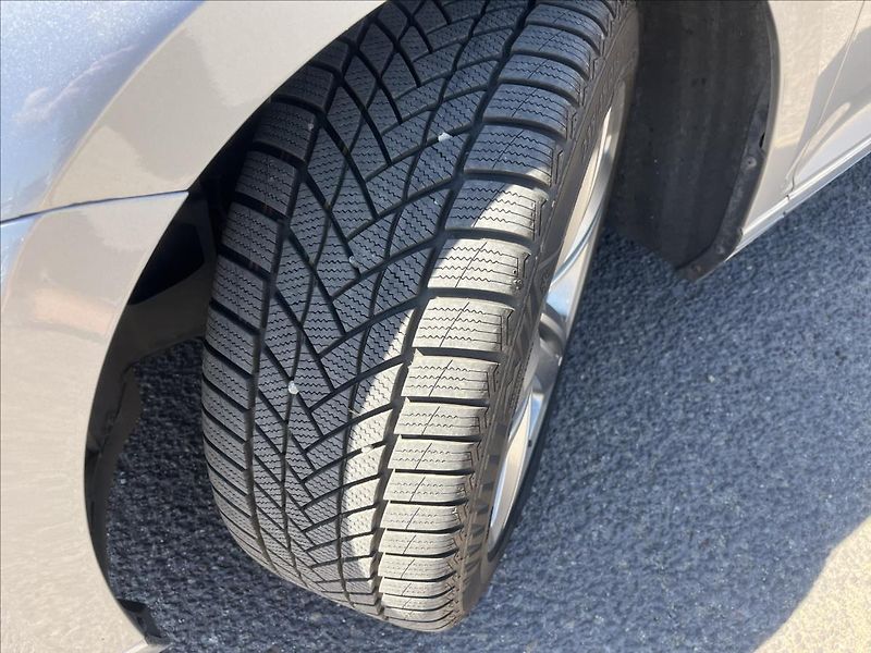 Volkswagen Passat 2,0 TDi 110KW DSG LED ELEGANCE - fotka 44 z 50