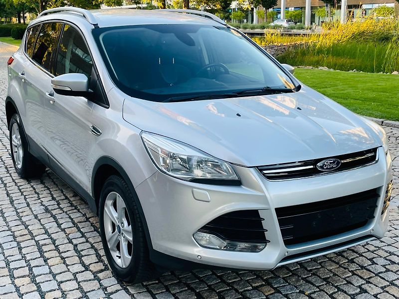 Ford Kuga 2.0TDCi MANUÁL TAŽNÉ SERVISKA - fotka 7 z 51