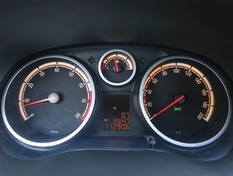 Opel Corsa (2012) 1.2, Serv.kniha, Tempomat - fotka 11 z 16