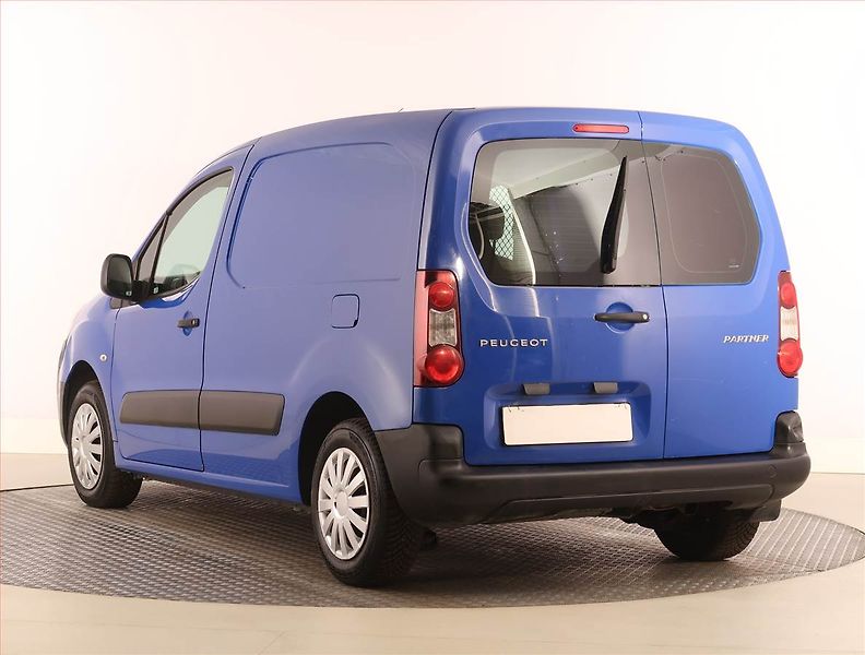 Peugeot Partner (2013) 2.0 HDI, ČR - fotka 4 z 13