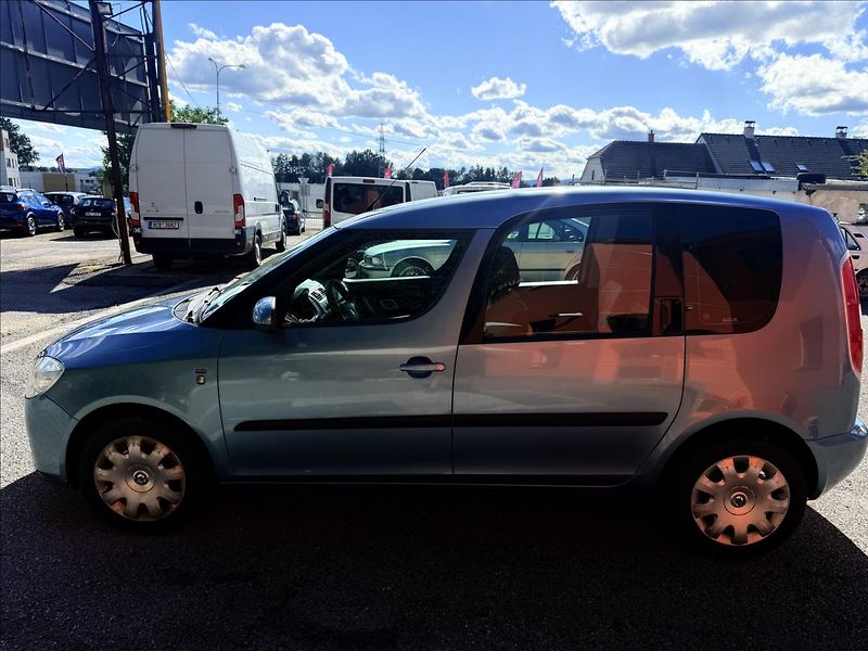 Škoda Roomster 1,2 HTP - fotka 8 z 31