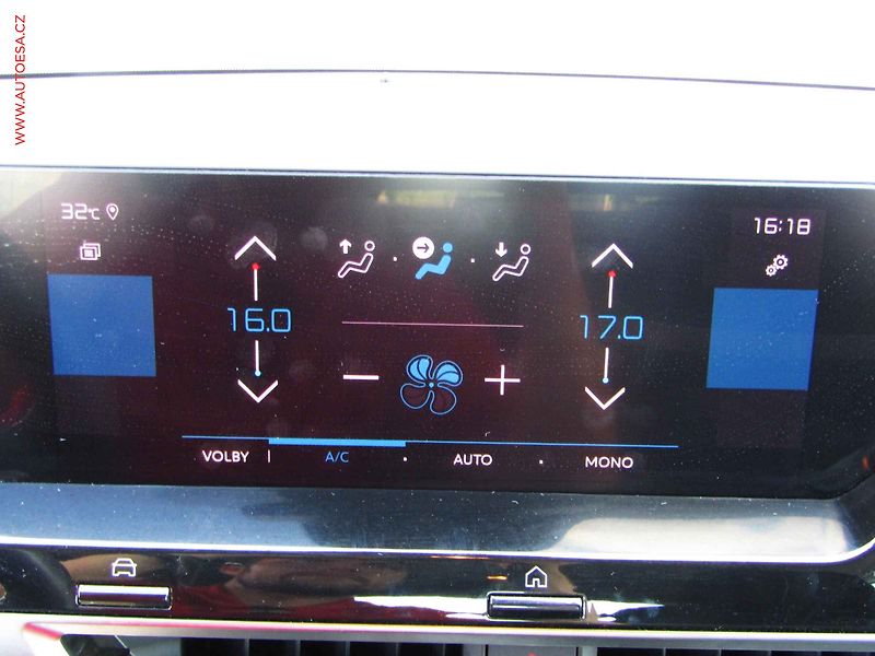 Citroën C4 (2021) 1.2 PT, ČR, servis.kniha, LED - fotka 17 z 22