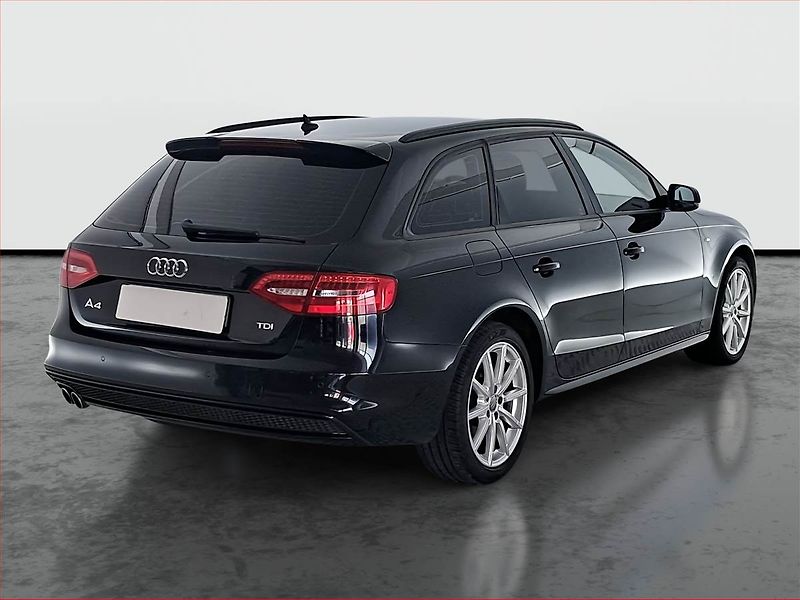 Audi A4 (2016) S-Line 2.0 TDI, Serv.kniha - fotka 5 z 19
