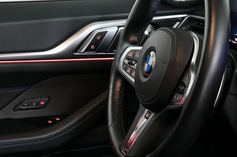 BMW Řada 4 M440i 275kW xDrive Laser Tažné - fotka 19 z 45