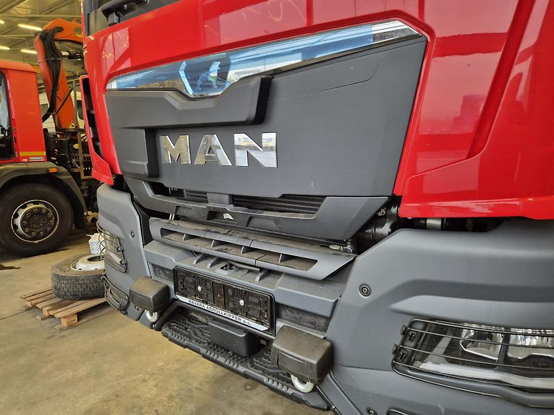 MAN TGS 33.480 6x6 VALNÍK + HIAB RUKA  - fotka 6 z 6