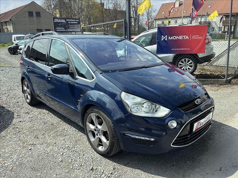 Ford S-MAX 2,2 TDCi 147kW  ACC,Xenon,Navi - fotka 8 z 45