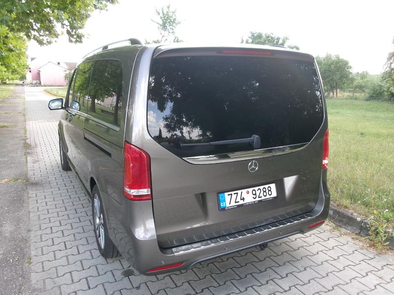Mercedes-Benz Třídy V (2016) V 250 AVANTGARD AMG Line - fotka 6 z 33