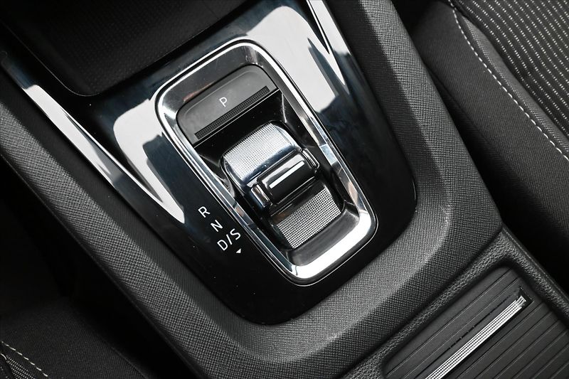 Škoda Octavia 1,0 TSI 81kW M-HEV DSG Záruka - fotka 21 z 30