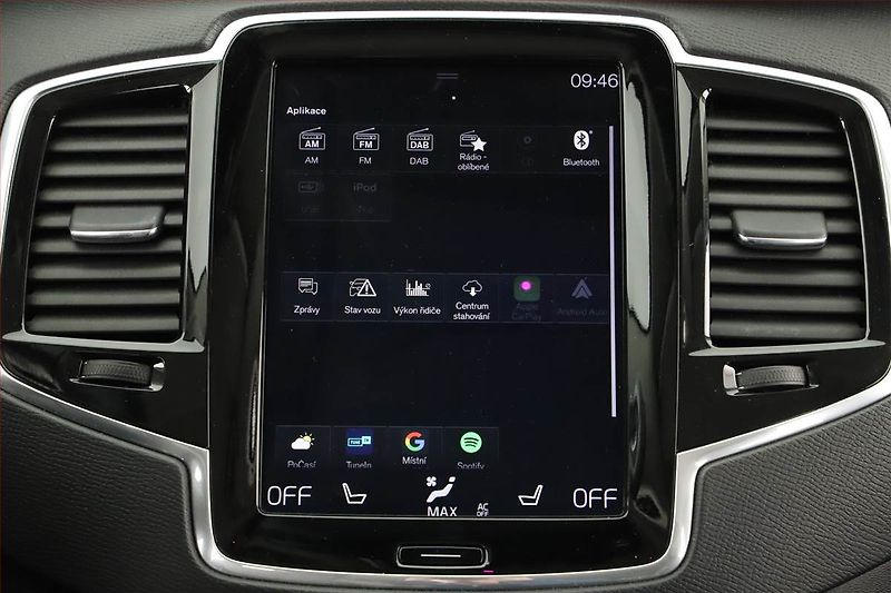 Volvo XC90 (2018) D5 AWD - fotka 18 z 20