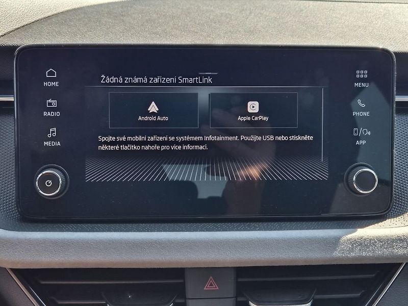 Škoda Scala Top Selection 1.0 TSI 85 kW - fotka 34 z 36