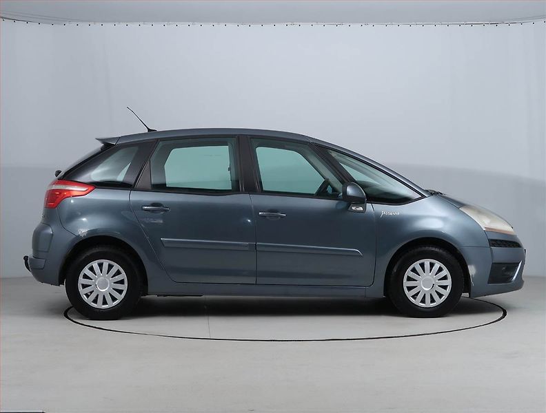 Citroën C4 Picasso (2008) 1.6 HDi, po STK, Tažné, Klima - fotka 6 z 14