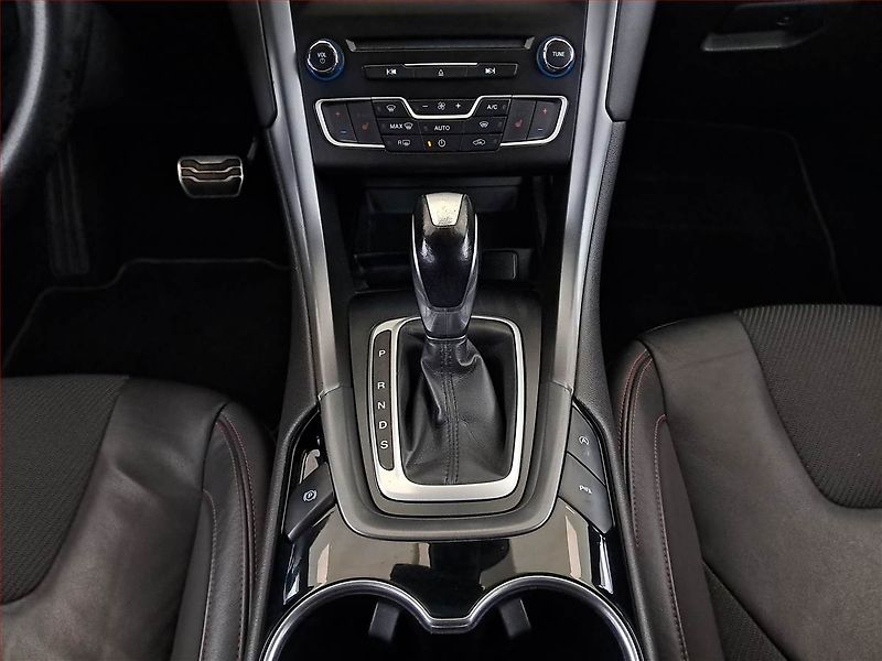 Ford Mondeo (2018) ST-Line 2.0 TDCI, 4X4 - fotka 13 z 25