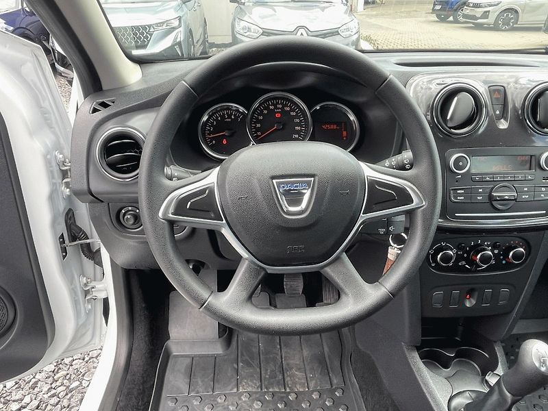 Dacia Sandero (2020) 1.0 TCe,54kW,Klima,ČR - fotka 12 z 28