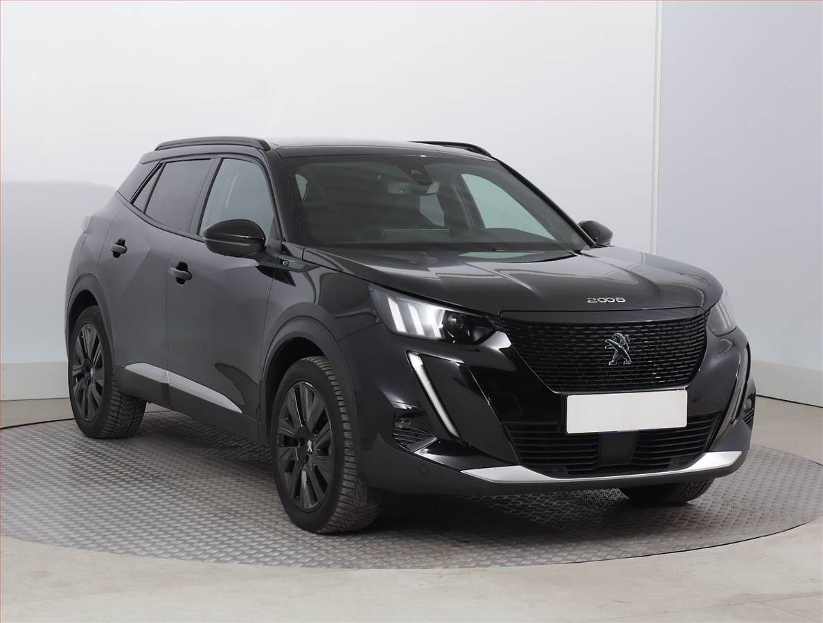 Peugeot 2008 GT 50 kWh, SoH 87%, Automat