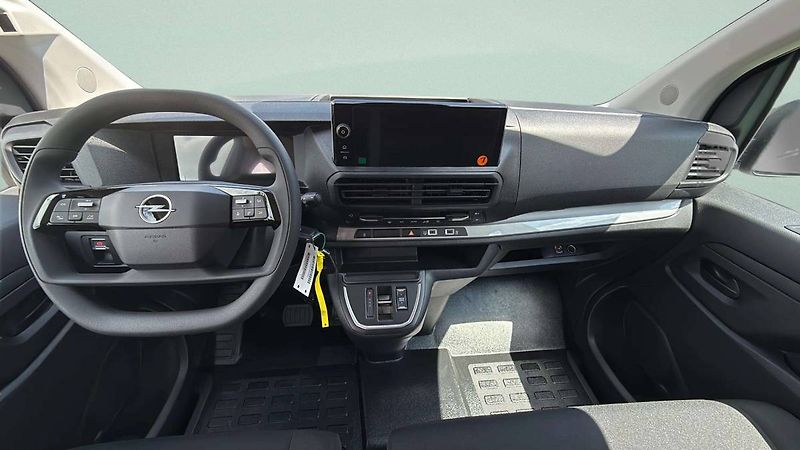 Opel Vivaro (2026) L2 (L) Combi 2.2 CDTi 180k AT8 - fotka 16 z 25