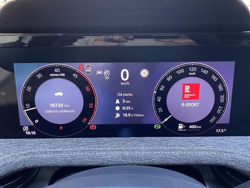 Škoda Superb (2025) 2.0 TDI DSG Selection - fotka 11 z 35