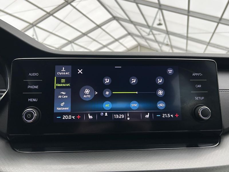 Škoda Octavia 2.0 TDI Ambition Plus - fotka 8 z 28