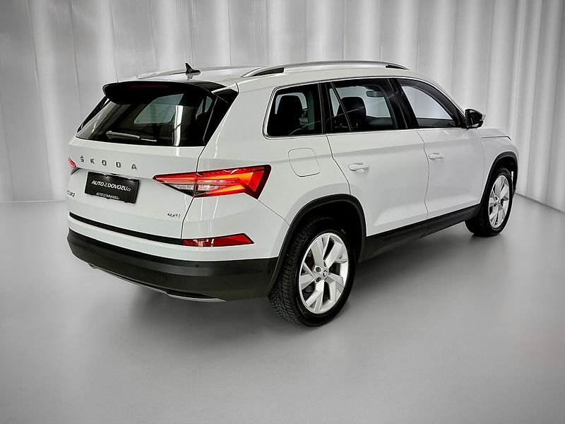 Škoda Kodiaq 2.0 TDI 147KW DSG 4X4 STYLE, K - fotka 6 z 26