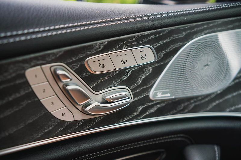 Mercedes-Benz CLS (2019) 350 d 4MATIC - fotka 28 z 31