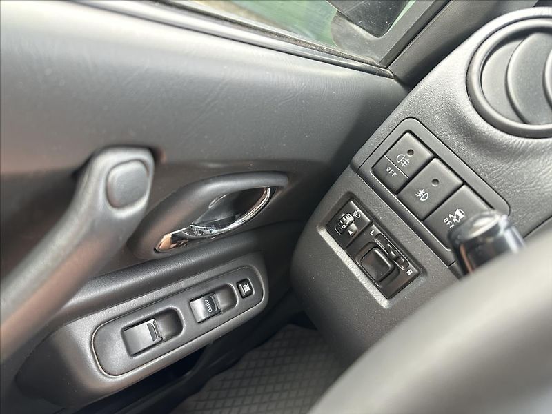 Suzuki Jimny 1,3 4x4 KLIMA - fotka 18 z 19