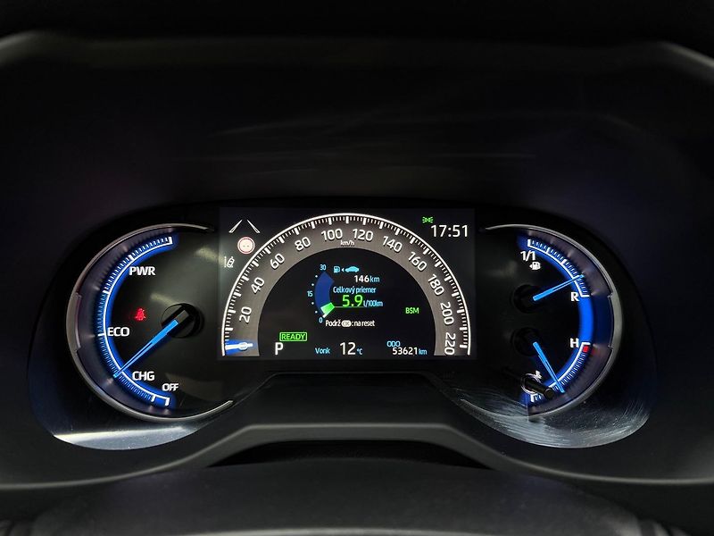 Toyota RAV4 (2021) 2.5 Hybrid e-CVT Executive FW - fotka 20 z 26