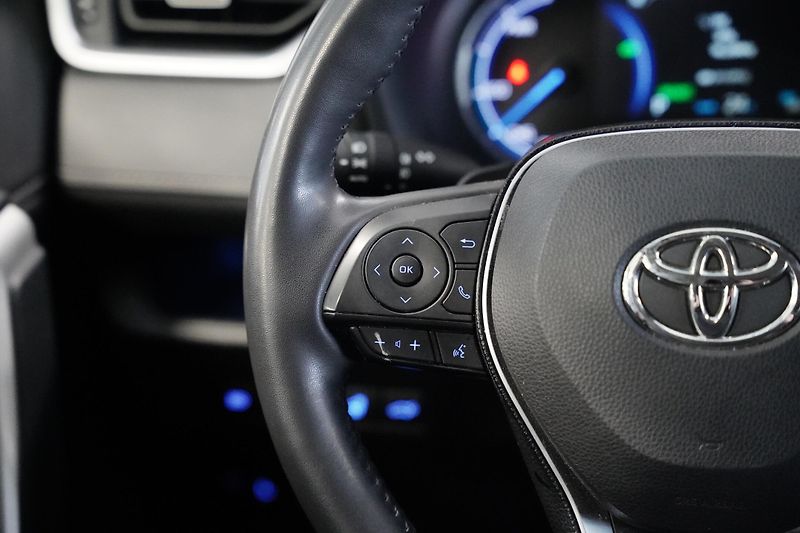 Toyota RAV4 - fotka 15 z 26