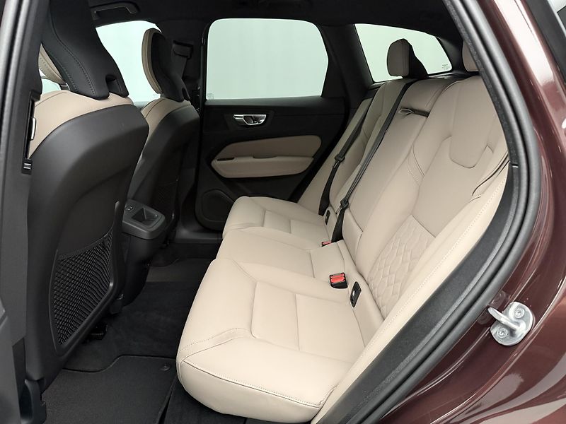 Volvo XC60 (2026) B5 AWD AUT BRIGHT PLUS - fotka 7 z 30