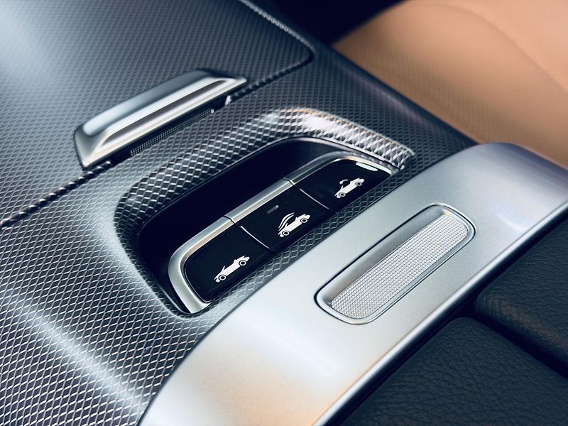Mercedes-Benz CLE (2024) 300*AMG*4M*ZÁRUKA*CABRIO - fotka 26 z 41