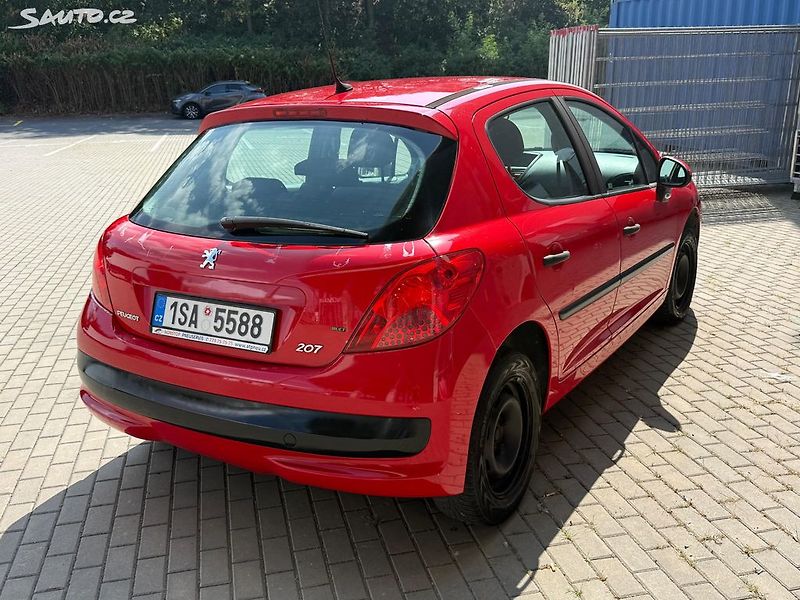 Peugeot 207 (2010) 1.4i, 54kw Původ ČR - fotka 5 z 20