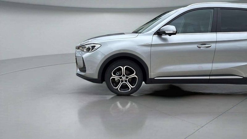 MG ZS ELEGANCE 1.5 (85kW) 5MT SUV/A0 - fotka 19 z 21