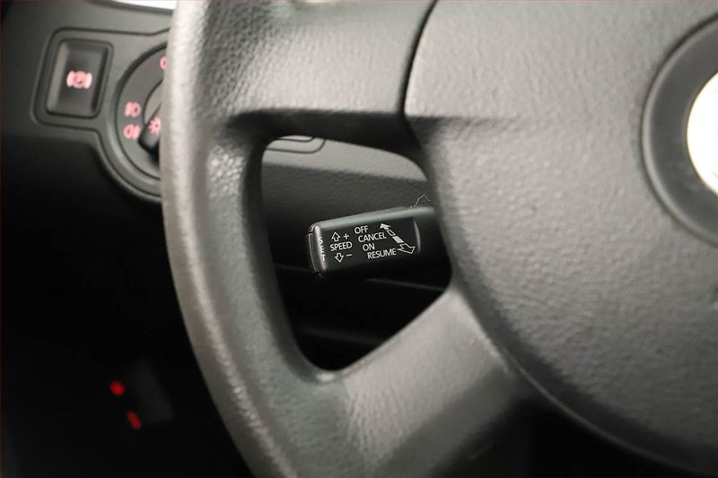 Volkswagen Passat (2007) 2.0 FSI, Automat, nová STK - fotka 12 z 14