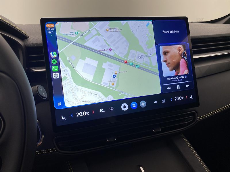 Lynk & Co 01 (2025) 01 CORE PHEV - fotka 83 z 90