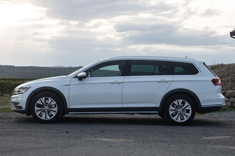 Volkswagen Passat - fotka 8 z 21