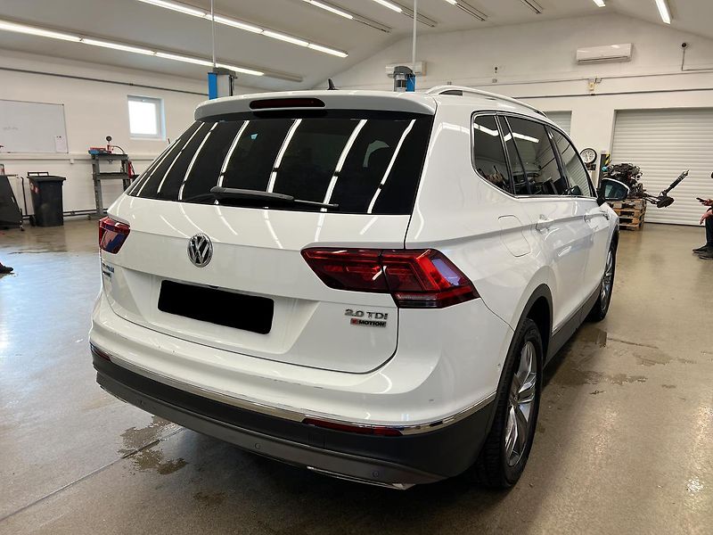 Volkswagen Tiguan Allspace 4MOTION 2.0 TDi 110kW - fotka 6 z 18