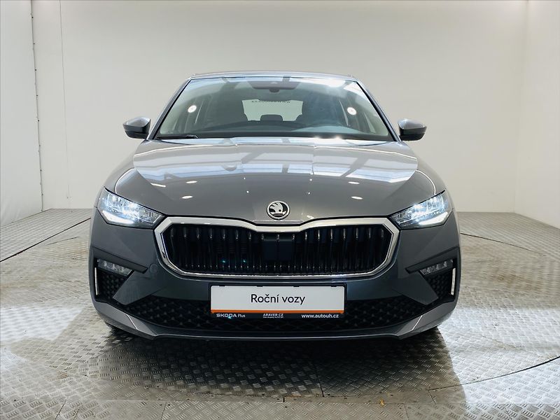 Škoda Scala 1,0 TSI 85kW Selection - fotka 4 z 22