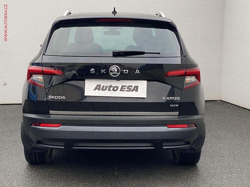 Škoda Karoq (2018) 2.0TDi 4x4, ČR, Style, DSG - fotka 5 z 23